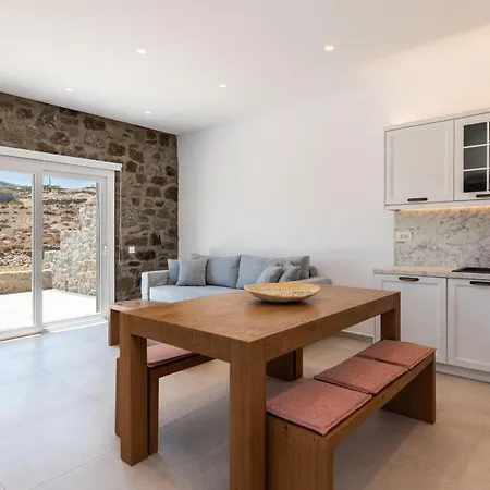 Sea N' Stone Mykonos Vacation Homes *
